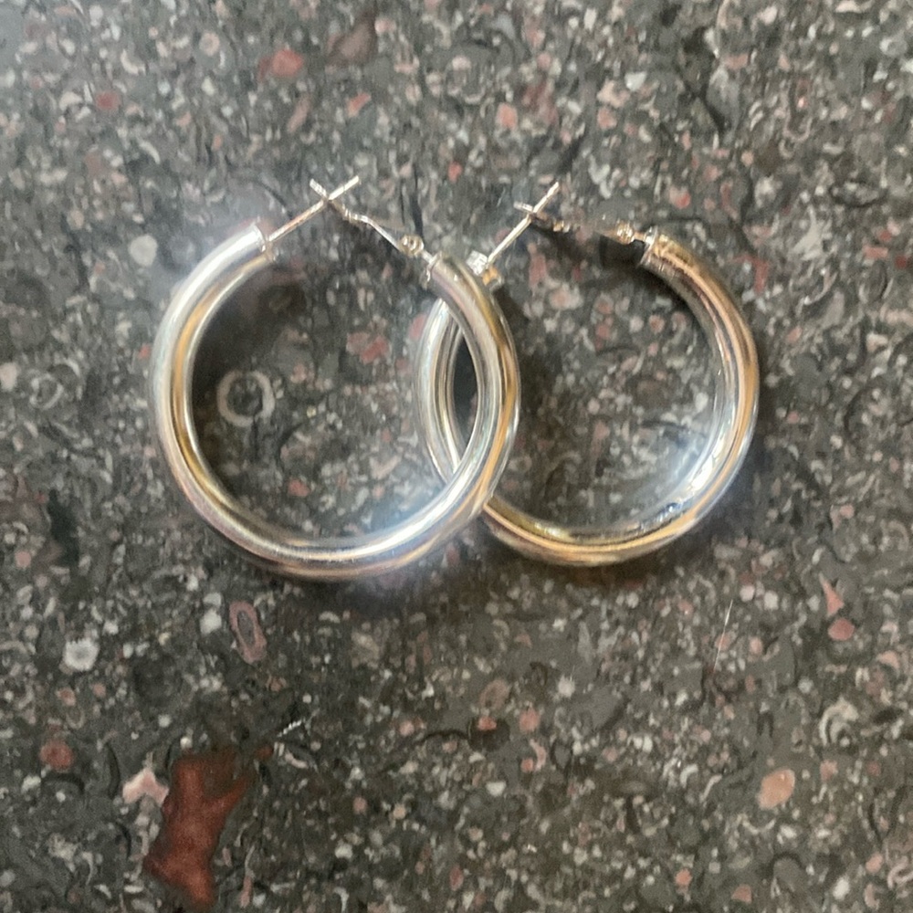 New 925 sterling silver hoop earrings